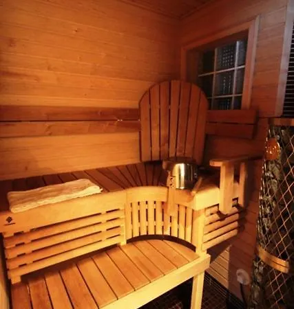 Heartline Villa, Alppitalo Levikeskuksessa Apartment