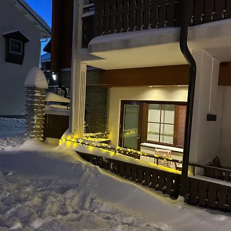 Heartline Villa, Alppitalo Levikeskuksessa Lejlighed