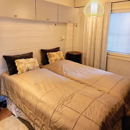 Heartline Villa, Alppitalo Levikeskuksessa Lägenhet
