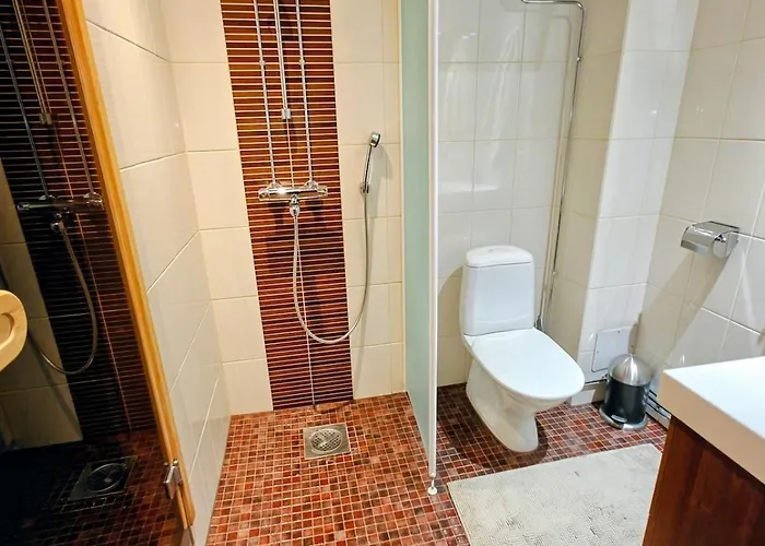 Heartline Villa, Alppitalo Levikeskuksessa