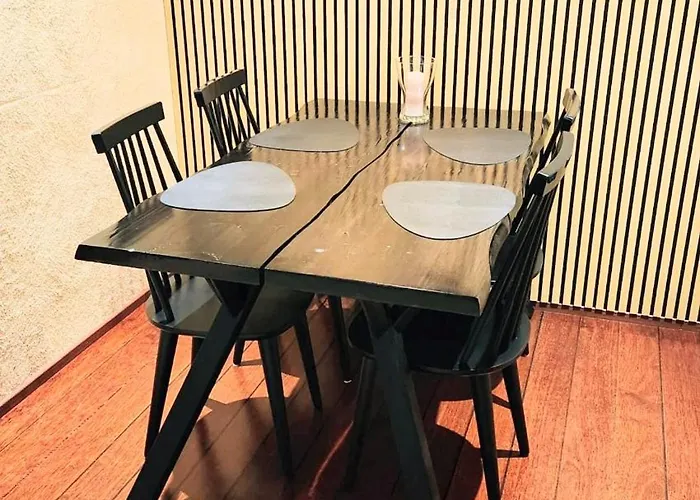 Heartline Villa, Alppitalo Levikeskuksessa *